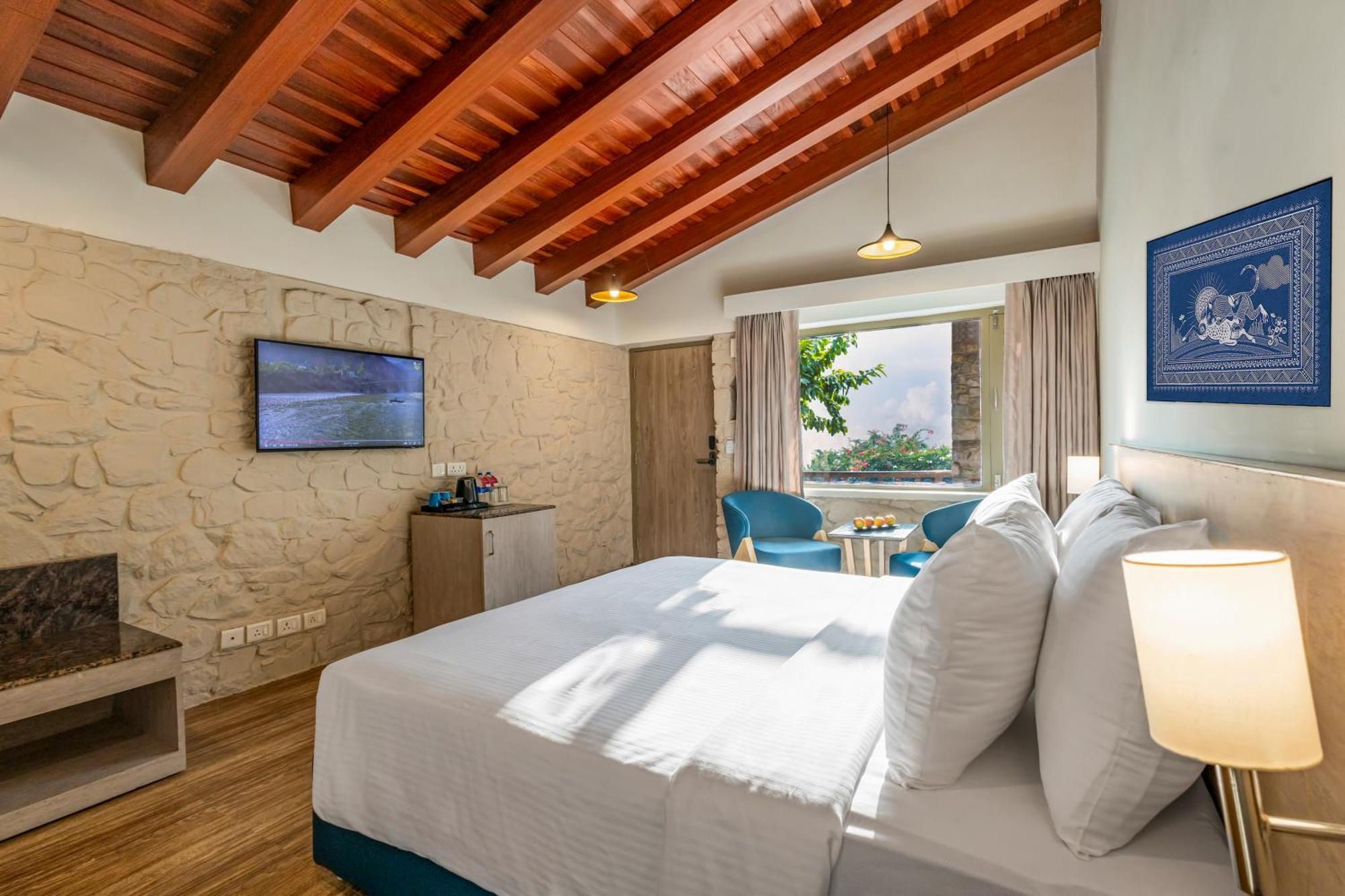 Sterling Corbett Hotel Garjia Ngoại thất bức ảnh