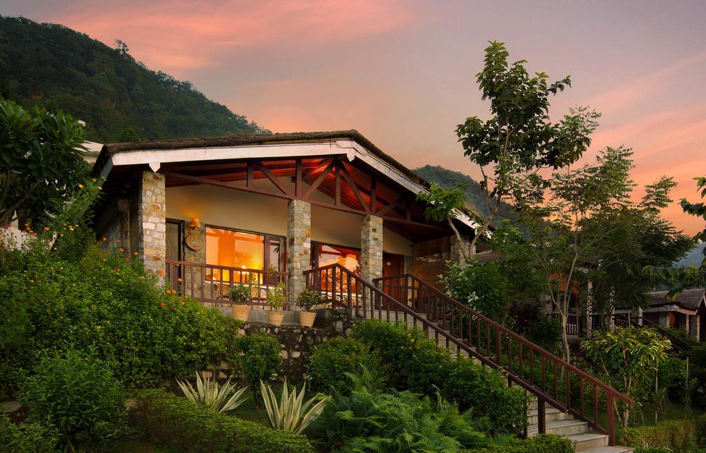 Sterling Corbett Hotel Garjia Ngoại thất bức ảnh