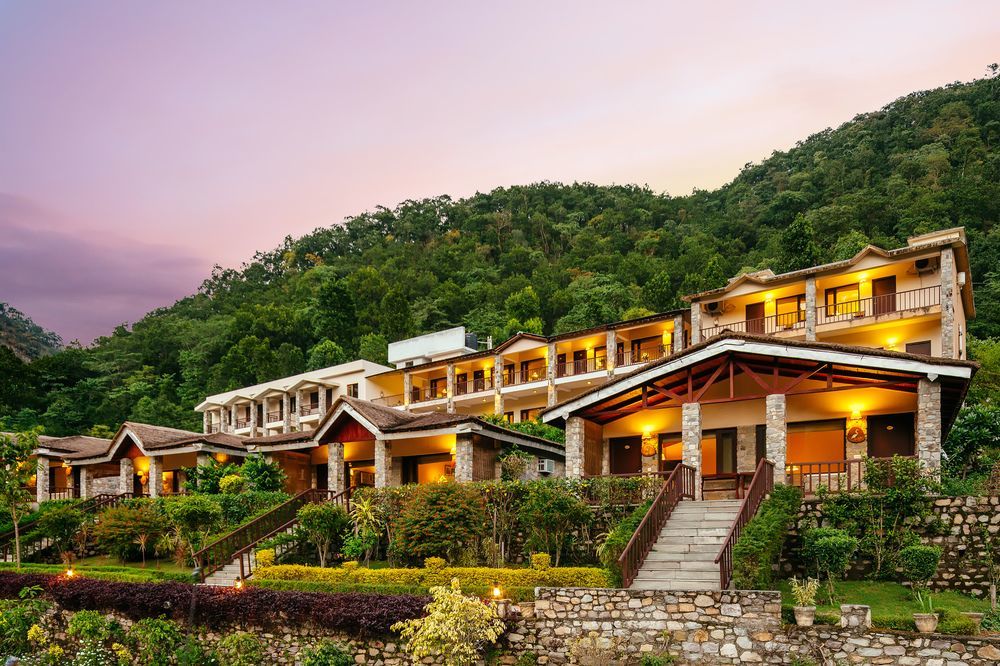 Sterling Corbett Hotel Garjia Ngoại thất bức ảnh
